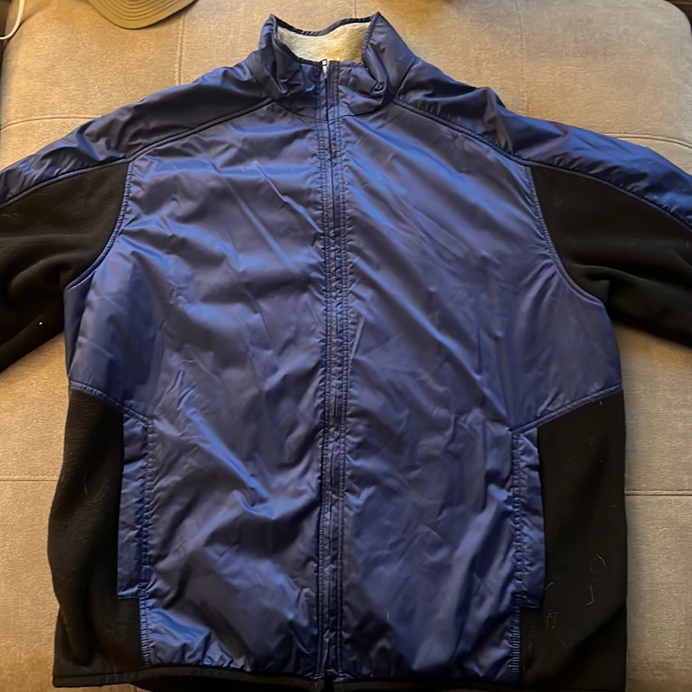 Vintage XL Nike fleece lined wind breaker. Great condition.